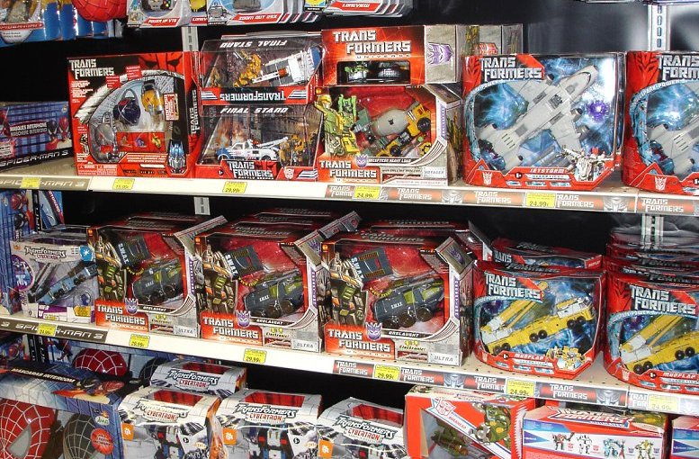 12 Best toys of 2007 - Transformers Arm Blasters & Movie Ultimate